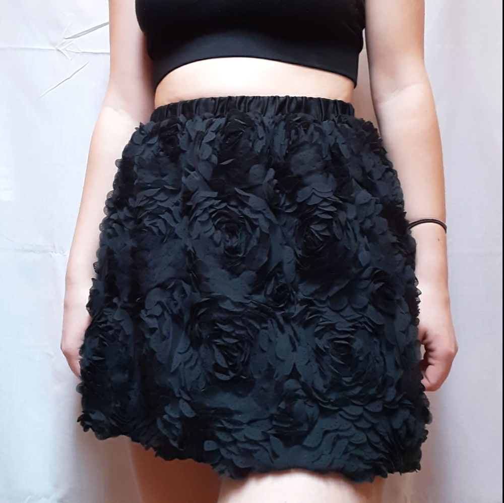 Cherokee Black Floral Skirt